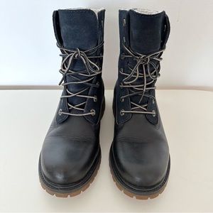 TIMBERLAND Women's Authentic Teddy Fleece
Waterproof Fold-Down - Navy Blue